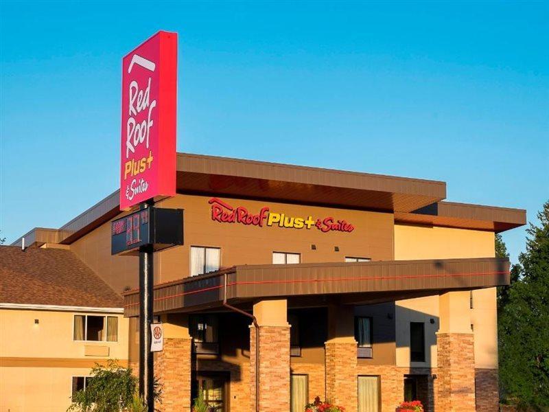 Red Roof Inn Plus+ & Suites Malone Exterior foto